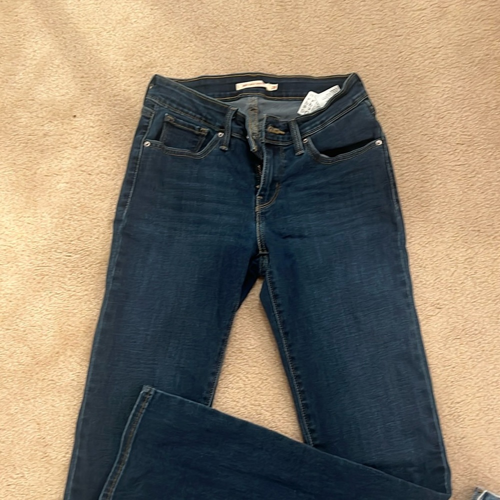 LEVI women’s jeans